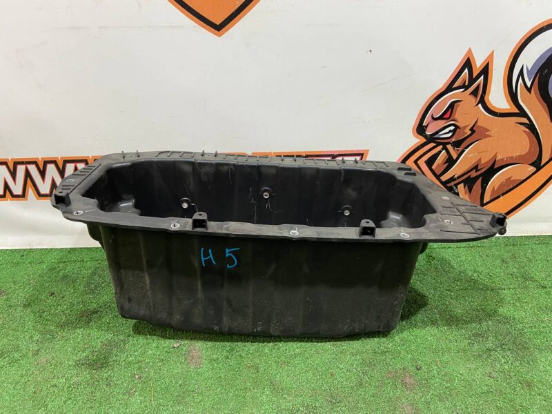 T4K1319 Battery shelf Jaguar I-Pace (2018-) Used cost 90 € in stock 5 pcs.