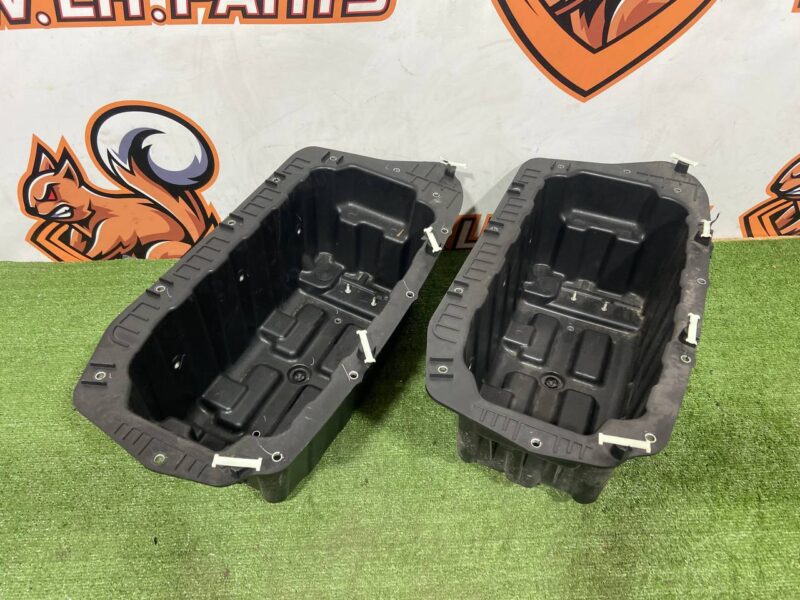 T4K1319 Battery shelf Jaguar I-Pace (2018-) Used cost 90 € in stock 5 pcs.