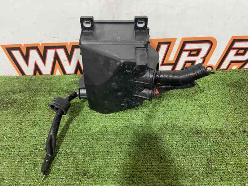 T4K13804 Engine Compartment Fuse Box Jaguar I-Pace X590 (2018-) Used cost 200 € in stock 2 pcs.