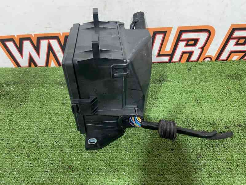T4K13804 Engine Compartment Fuse Box Jaguar I-Pace X590 (2018-) Used cost 200 € in stock 2 pcs.