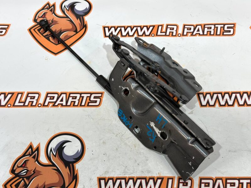 T4K14050 Left hood hinge Jaguar I-Pace X590 (2018-) Used cost 90 € in stock 4 pcs.