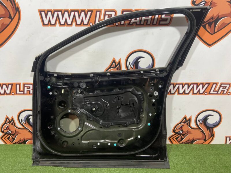 T4K1541 Front right door Jaguar I-Pace (2018-) used cost 650 € in stock 1 pcs.