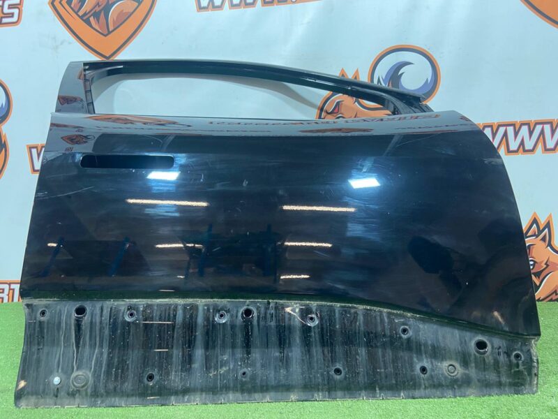 T4K1541 Front right door Jaguar I-Pace (2018-) used cost 650 € in stock 1 pcs.