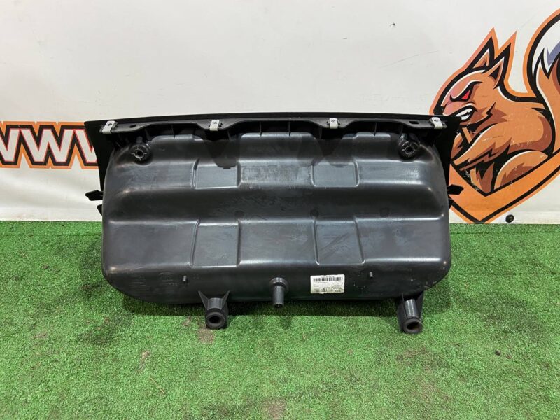 T4K15644PVJ Pocket in the cargo compartment of the hood Jaguar I-Pace X590 (2018-) USED cost 130 € in stock 3 pcs.