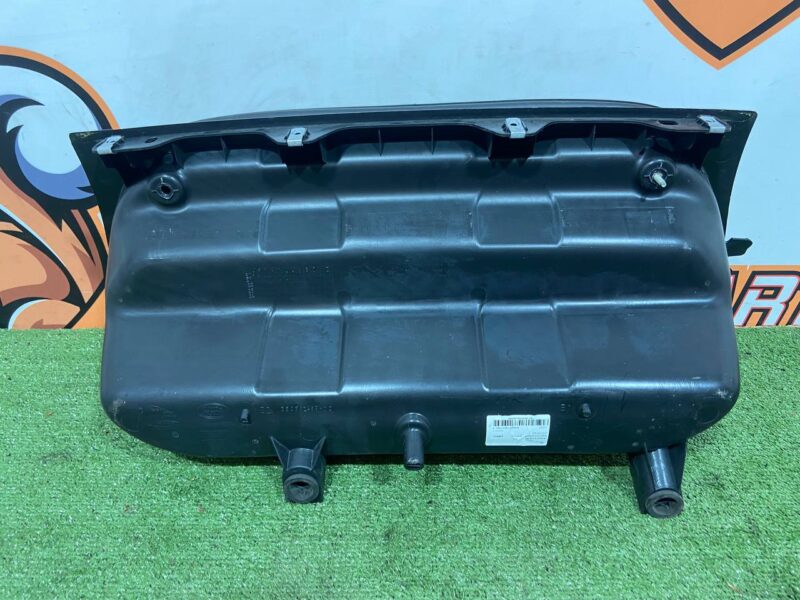 T4K15644PVJ Pocket in the cargo compartment of the hood Jaguar I-Pace X590 (2018-) USED cost 130 € in stock 3 pcs.