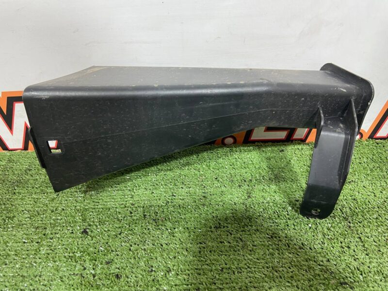 T4K1623 Brake cooling duct left Jaguar I-Pace (2018-) used cost 65 € in stock 3 pcs.