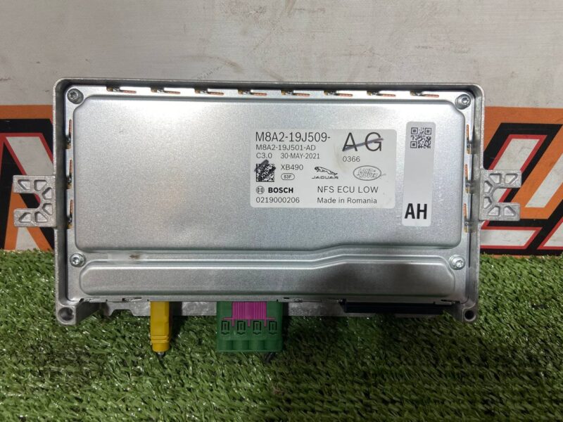 T4K16530 Parking assistance module Jaguar I-Pace X590 (2018-) USED cost 250 € in stock 2 pcs.