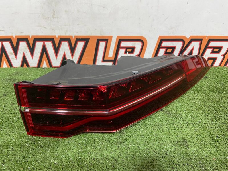 T4K16638 Rear right lamp Jaguar I-Pace X590 (2018-) Used cost 220 € in stock 2 pcs.