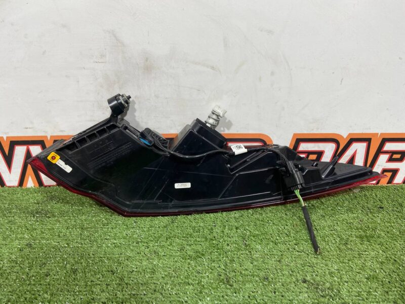 T4K16642 Rear left lamp Jaguar I-Pace X590 (2018-) Used cost 220 € in stock 1 pcs.