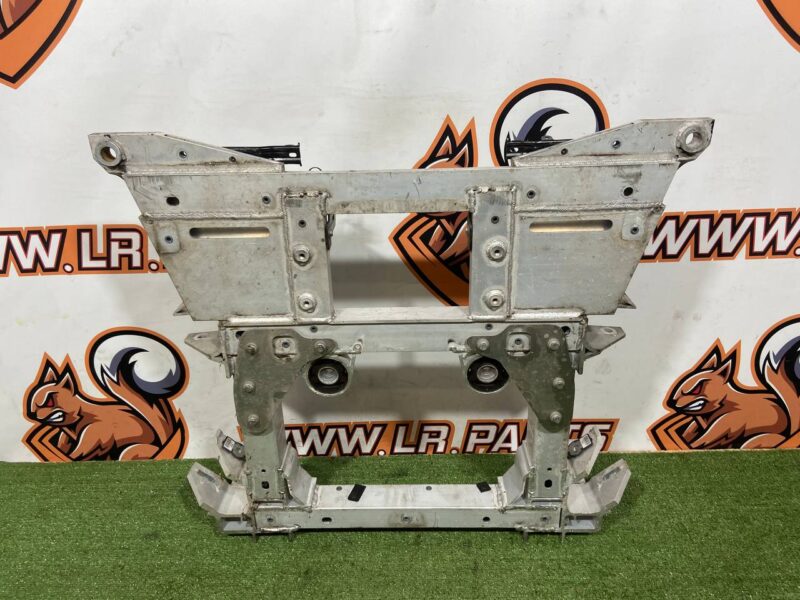 T4K1762 Front suspension beam Jaguar I-Pace X590 (2018-) Used cost 1 150 € in stock 3 pcs.