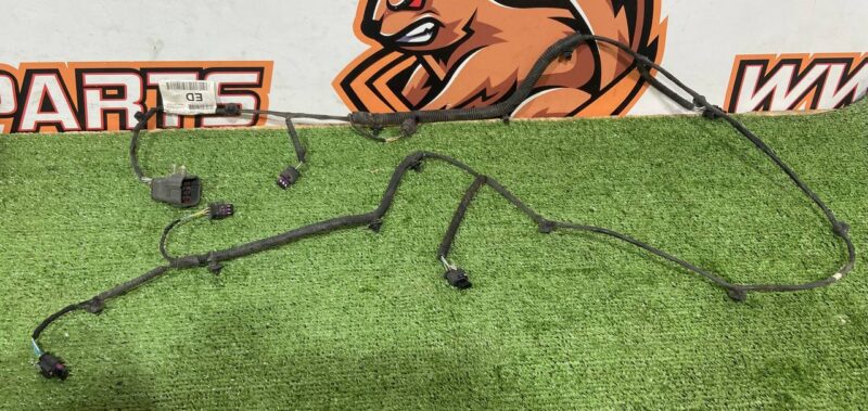 T4K19658 Rear bumper wiring for blind spots Jaguar I-Pace X590 (2018-) used cost 120 € in stock 1 pcs.