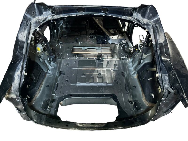 T4K1985 Rear body panel Jaguar I-Pace X590 (2018-) Used cost 350 € in stock 1 pcs.