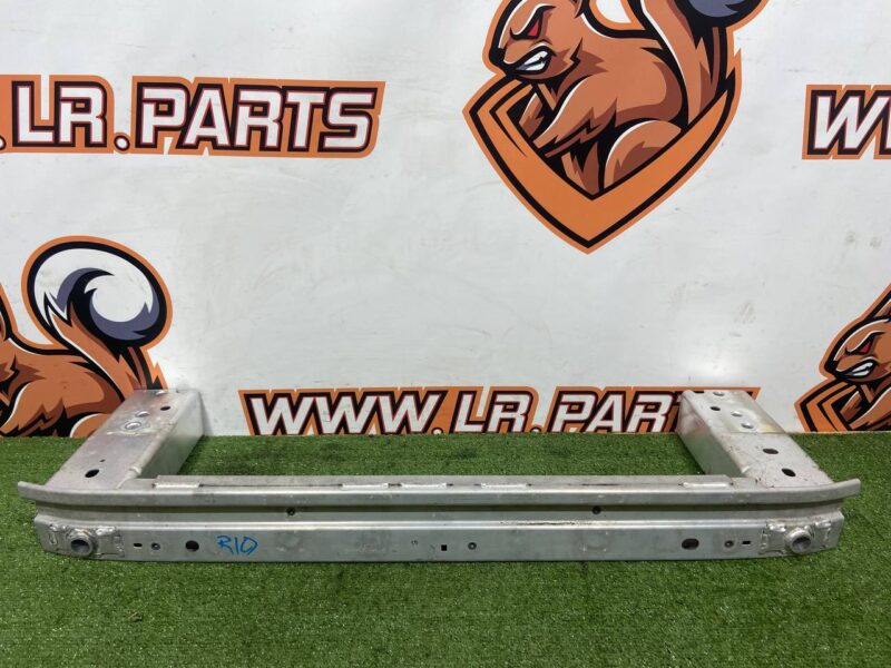 T4K2122 Rear bumper reinforcement Jaguar I-Pace X590 (2018-) USED cost 150 € in stock 1 pcs.