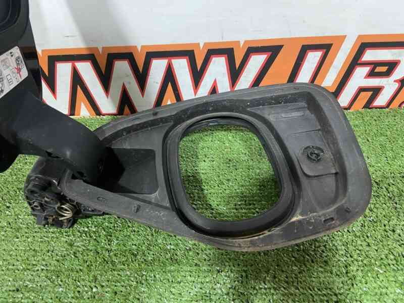 T4K4511 Charging port cover Jaguar I-Pace (2018-) used - Image 14