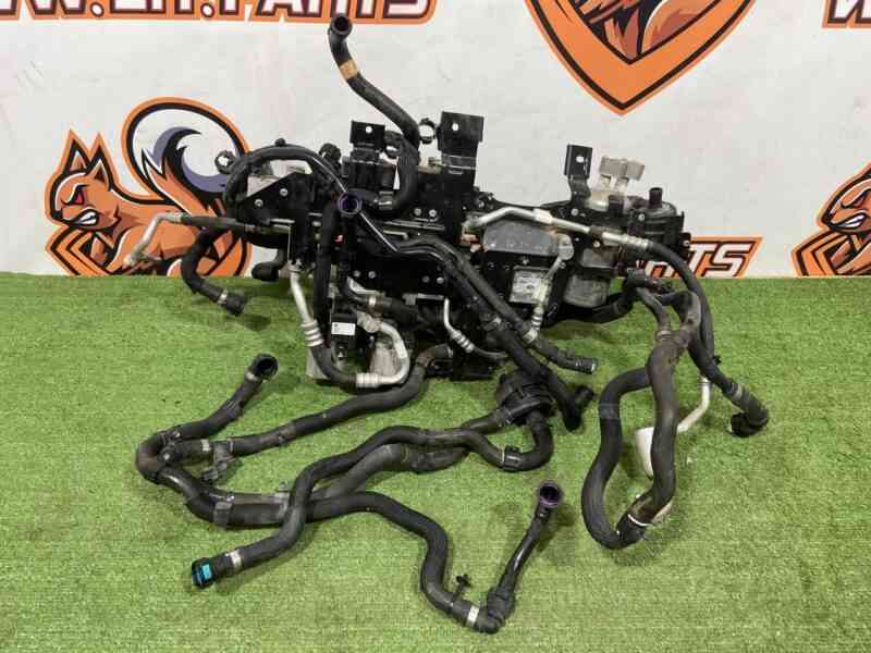 T4K5079 Heat pump assembly Jaguar I-Pace X590 (2018-) Used cost 750 € in stock 7 pcs.
