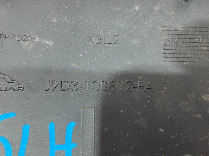 T4K6322 Trim for luggage compartment left center Jaguar I-Pace (2018-) USED cost 35 € in stock 2 pcs.
