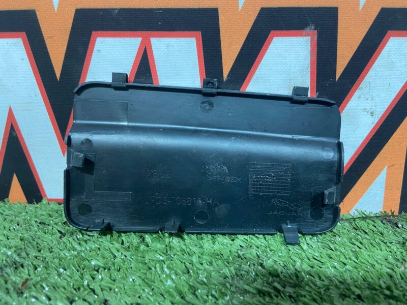 T4K6324 Luggage compartment cover left front Jaguar I-Pace (2018-) Used cost 35 € in stock 1 pcs.