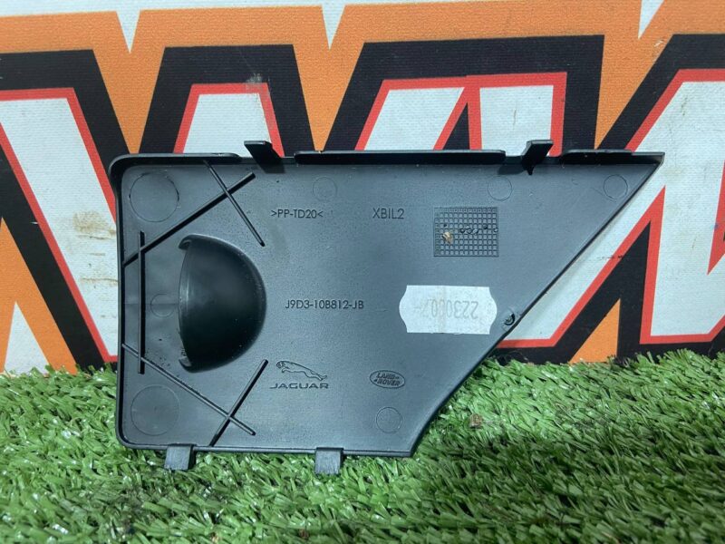 T4K6325 Right trunk trim Jaguar I-Pace X590 (2018-) Used cost 32 € in stock 2 pcs.