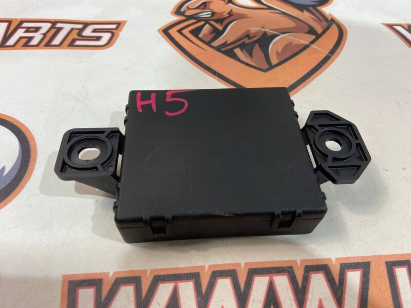 T4K8955 Jaguar I-Pace X590 Personal Settings Control Unit (2018-) Used cost 100 € in stock 6 pcs.