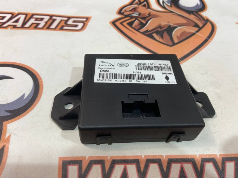 T4K8955 Jaguar I-Pace X590 Personal Settings Control Unit (2018-) Used cost 100 € in stock 6 pcs.