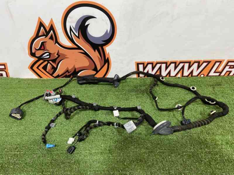 T4K9657 Wiring front left door Jaguar I-Pace X590 (2018-) Used cost 100 € in stock 1 pcs.