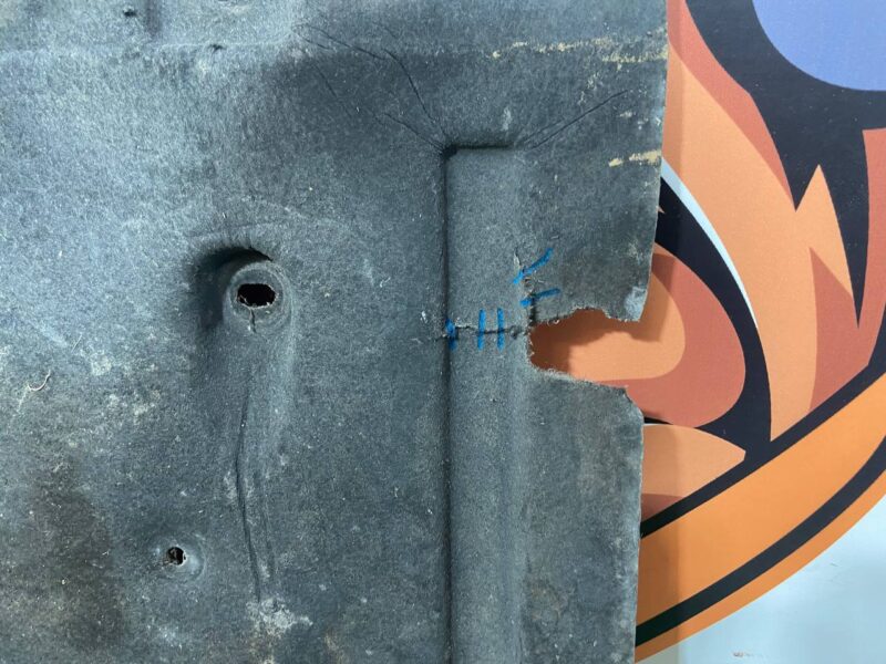 T4K9978 Engine Guard Jaguar I-Pace (2018-) Used cost 150 € in stock 3 pcs.