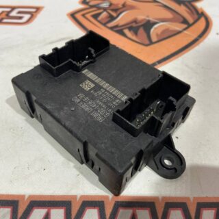 T4N6260 Front driver's door comfort unit Jaguar XF X260 (2015-) USED cost 45 € in stock 2 pcs.