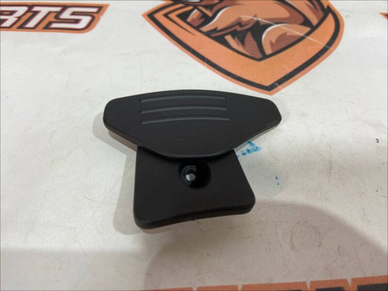 LR028874 Steering wheel switch automatic transmission right Range Rover L405 (2013-2021) Used cost 30 € in stock 3 pcs.