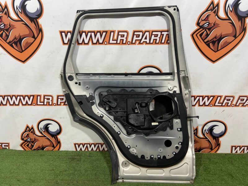 LR036403 door rear left Range Rover L405 Used - Image 19