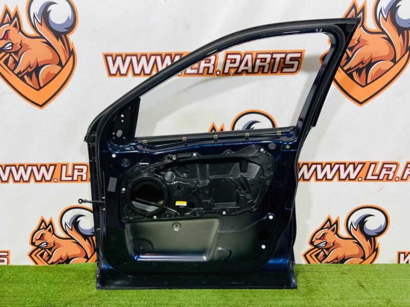LR061282 Front right door Land Rover Discovery Sport L550 Used - Image 22