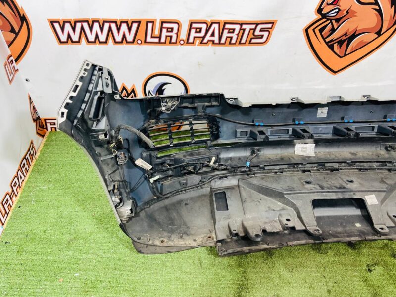 LR064624 Front bumper assembly Range Rover L405 (2013-2021) Used - Image 25