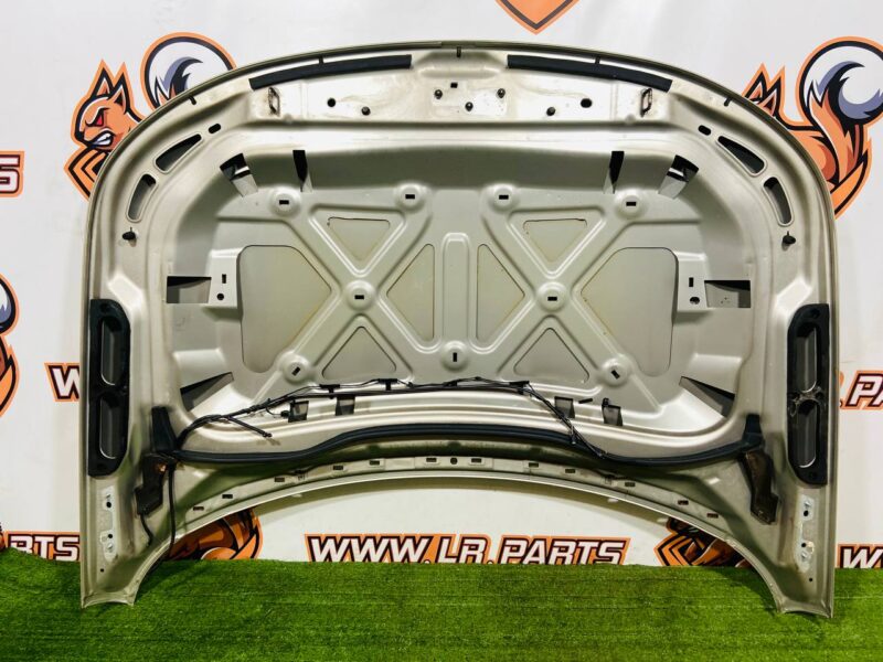 LR078571 Hood for Range Rover L405 (2013-2021) pre-2018 Used - Image 17