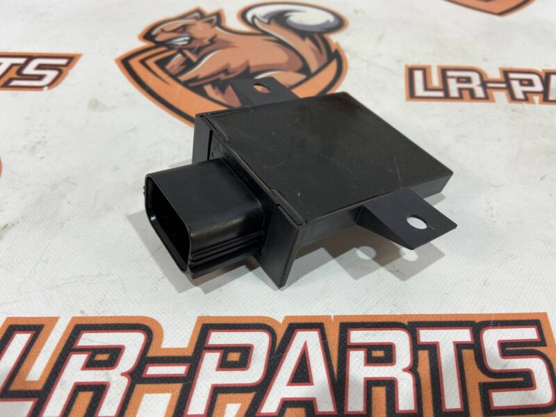 LR086374 Fuel pump control unit Range Rover Velar L560 (2018-) used cost 70 € in stock 2 pcs.