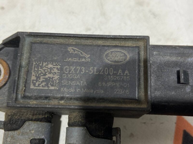 LR108955 Exhaust Gas Pressure Sensor 2.0D Range Rover Velar L560 (2018-) Used cost 62,5 € in stock 4 pcs.