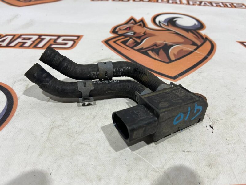 LR108955 Exhaust Gas Pressure Sensor 2.0D Range Rover Velar L560 (2018-) Used cost 62,5 € in stock 4 pcs.