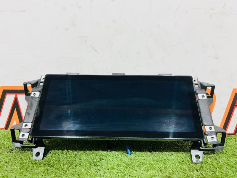 LR115406 Land Rover Discovery Sport L550 (2015-) Audio System Screen Used cost 400 € in stock 4 pcs.