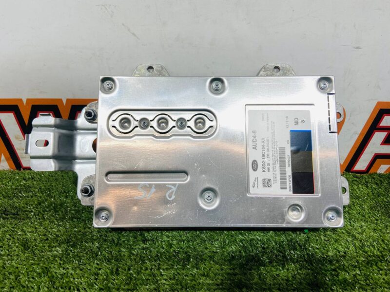 LR118066 AUDIO Amplifier Standard Audio System (Base) AUD4-8 Land Rover Discovery Sport L550 (2015-) Used cost 300 € in stock 1 pcs.