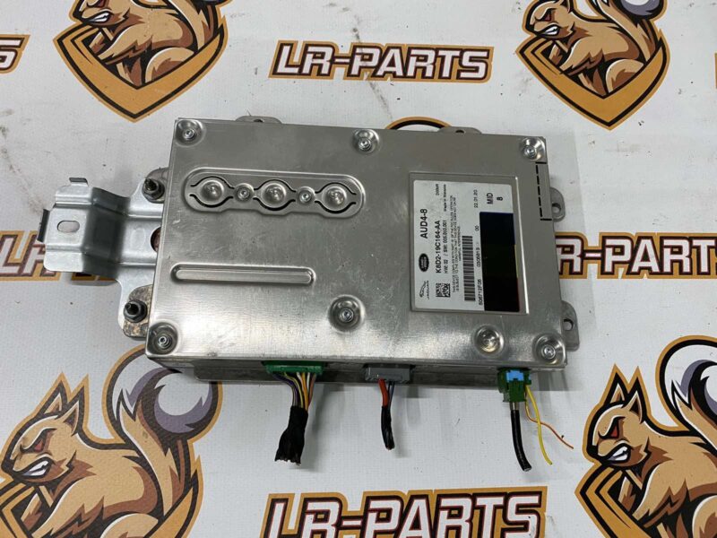 LR118066 AUDIO Amplifier Standard Audio System (Base) AUD4-8 Land Rover Discovery Sport L550 (2015-) Used cost 300 € in stock 1 pcs.
