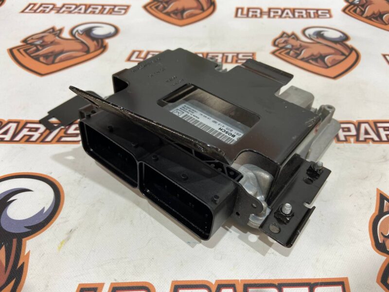 LR122382 Engine Control Unit Range Rover Velar L560 (2018-) Used cost 320 € in stock 3 pcs.