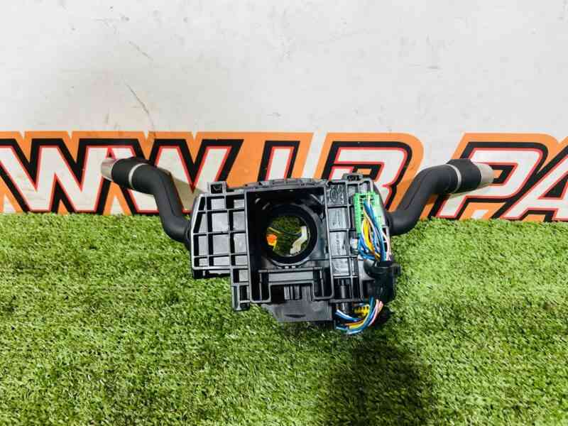 LR126654 Steering column switch assembly Land Rover Discovery Sport L550 (2015-) Used cost 150 € in stock 1 pcs.