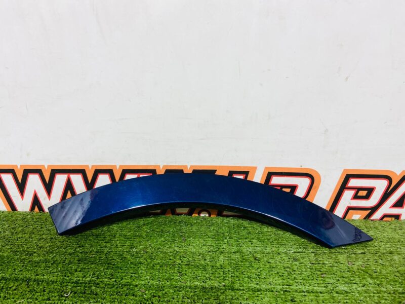 LR127216 Molding rear left door arched Land Rover Discovery Sport L550 (2015-) Used cost 60 € in stock 2 pcs.