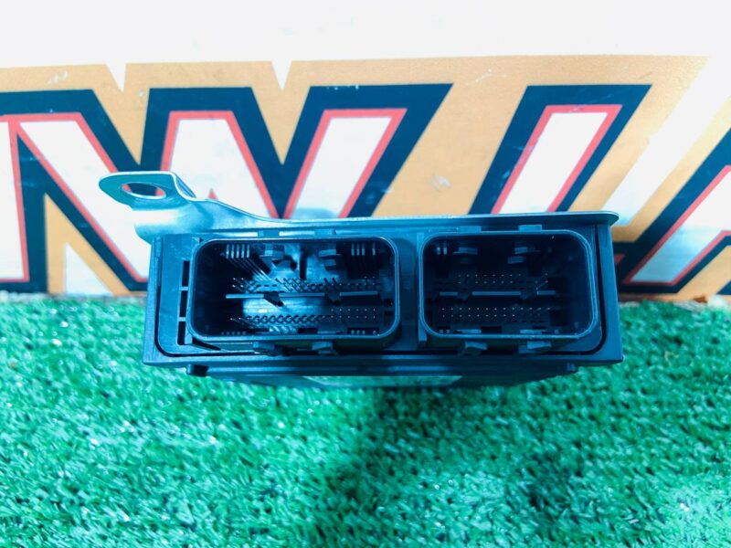 LR128099 Airbag module diagnostic Land Rover Discovery Sport L550 (2015-) Used cost 210 € in stock 3 pcs.
