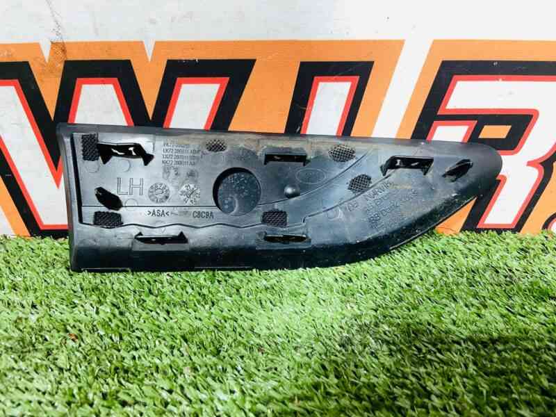 LR142550 Wing molding left Land Rover Discovery Sport L550 (2015-) used cost 45 € in stock 1 pcs.