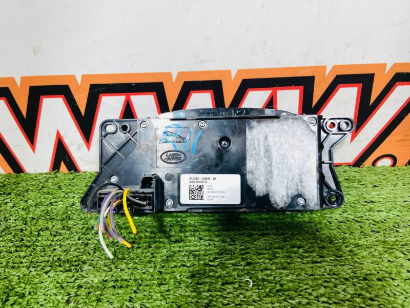 T2H16680 Electric Seat Adjustment Switch Right Jaguar F-Pace X761 (2017-) Used cost 70 € in stock 1 pcs.
