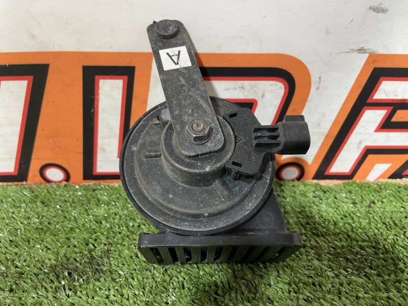 T2H36396 Sound signal Jaguar I-Pace (2018-) used cost 35 € in stock 3 pcs.
