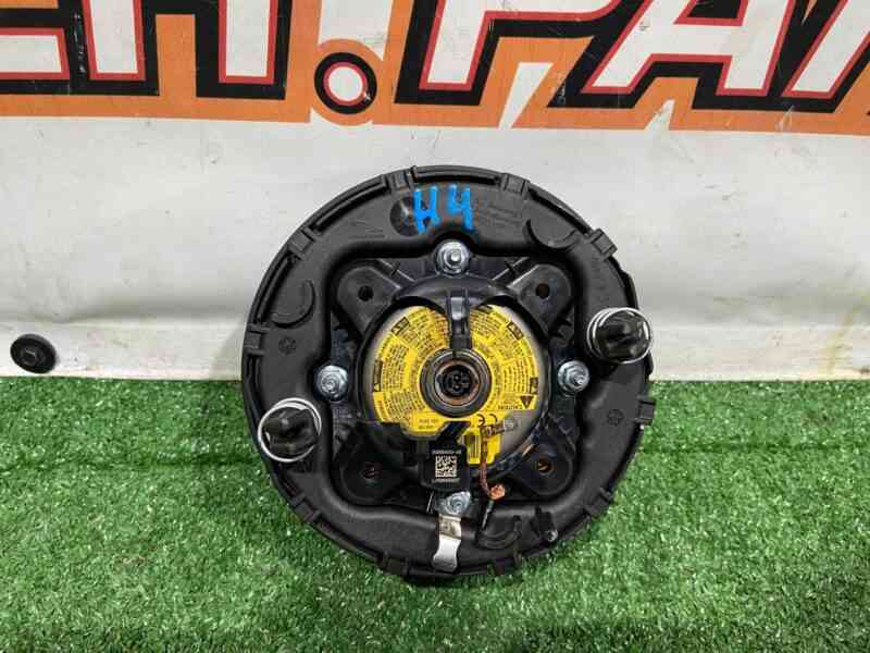 T2H6570PVJ Steering wheel airbag Jaguar XF X260 (2015-) used cost 200 € in stock 1 pcs.