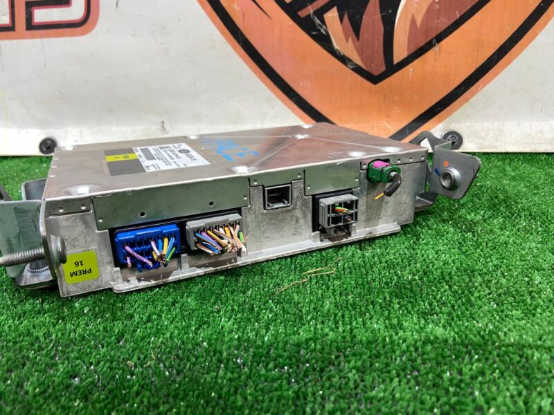 T2R49070 Amplifier AUDIO Premium 1280 W Jaguar I-Pace X590 (2018-) used cost 580 € in stock 4 pcs.