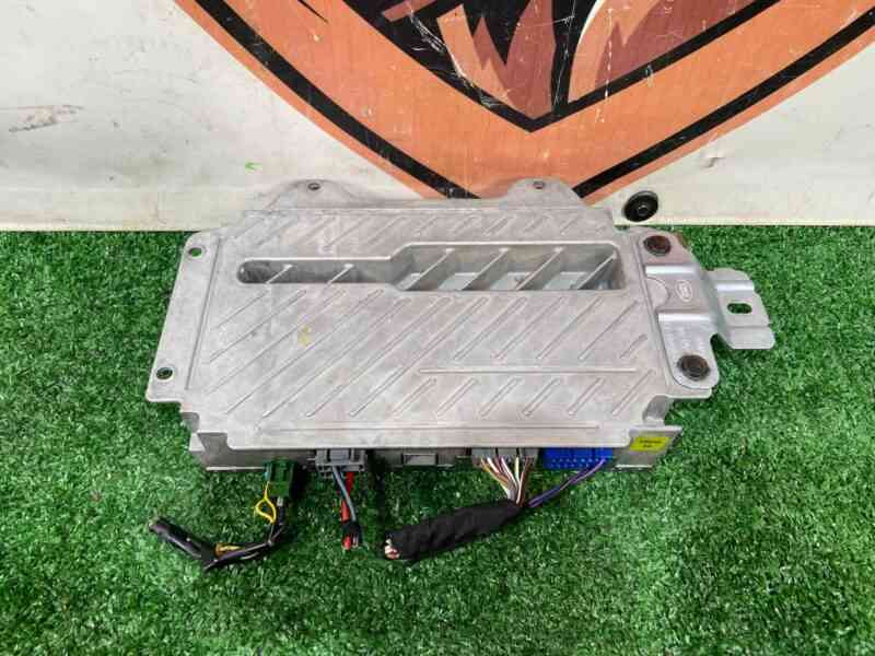 T2R49070 Amplifier AUDIO Premium 1280 W Jaguar I-Pace X590 (2018-) used cost 580 € in stock 4 pcs.