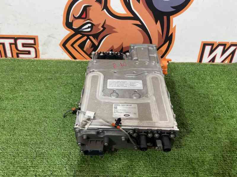 T2R71878 Rear inverter Jaguar I-Pace X590 (2018-) Used cost 650 € in stock 2 pcs.