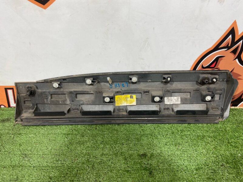 T4A13648LML Rear left door molding Jaguar F-Pace X761 (2017-) used cost 60 € in stock 3 pcs.